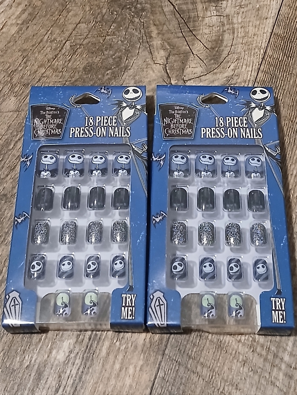 Disney Nightmare Before Christmas Press-On Nails - Black, Silver, White, Green